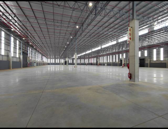 12,619M² WAREHOUSE TO LET IN WITFONTEIN